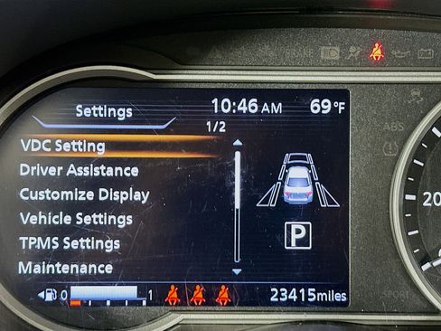 Used 2025 Nissan Versa SV FWD image 19