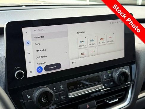 Used 2024 Toyota Grand Highlander FWD image 24