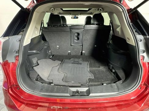 Used 2015 Nissan Rogue SL w/ SL Premium Package AWD/4WD image 28
