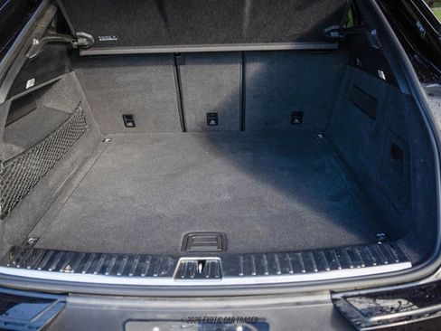 Used 2024 Porsche Cayenne S image 75