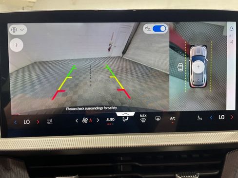 New 2026 Ford Explorer ST-Line image 26