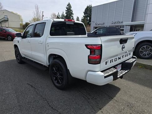 New 2026 Nissan Frontier SV image 9