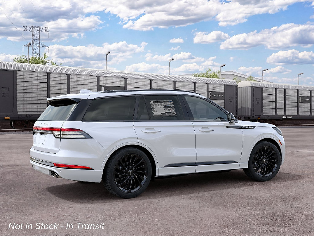 New 2027 Lincoln Aviator Reserve AWD/4WD image 6