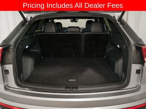 Used 2024 Volkswagen Atlas Cross Sport SE FWD image 5