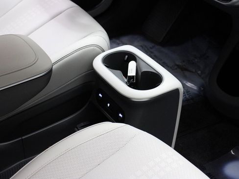 Used 2023 Hyundai Ioniq 5 SEL w/ Cargo Package image 23