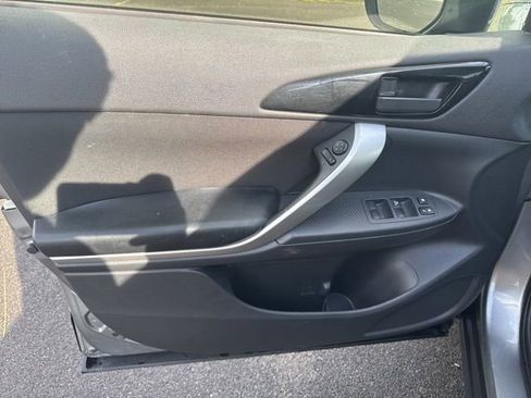 Used 2020 Mitsubishi Eclipse Cross ES AWD/4WD image 14