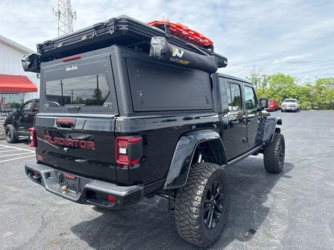 Used 2022 Jeep Gladiator Overland AWD/4WD image 3