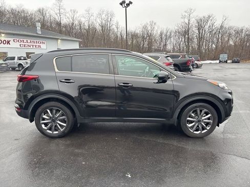 Used 2021 Kia Sportage S w/ S AWD Premium Package image 5