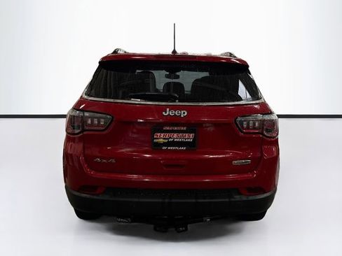 Used 2018 Jeep Compass Latitude w/ Cold Weather Group image 7