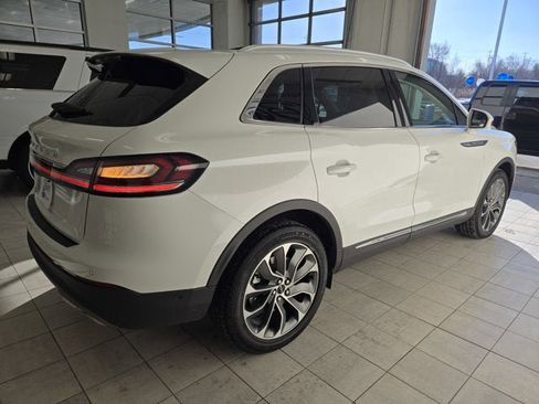 Used 2023 Lincoln Nautilus Reserve w/ Equipment Group 201A image 13