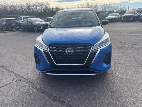Used 2024 Nissan Kicks S w/ Interior Electronics Package image 2