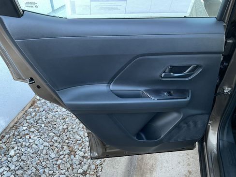 New 2026 Nissan Kicks S image 17