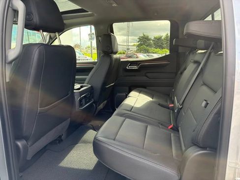 Used 2024 GMC Sierra 1500 Denali w/ Denali Reserve Package AWD/4WD image 18