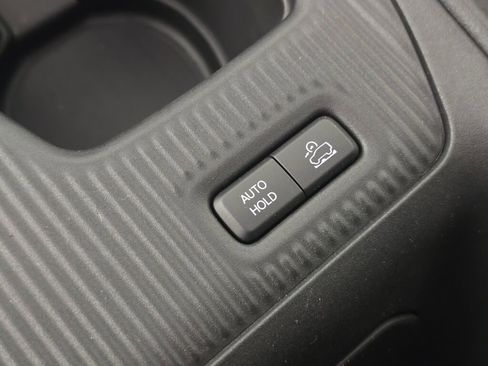 New 2026 Jeep Cherokee Laredo AWD/4WD image 31