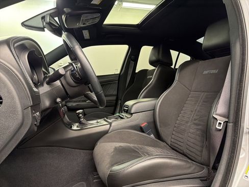 Used 2021 Dodge Charger R/T w/ Daytona Edition Group RWD image 26