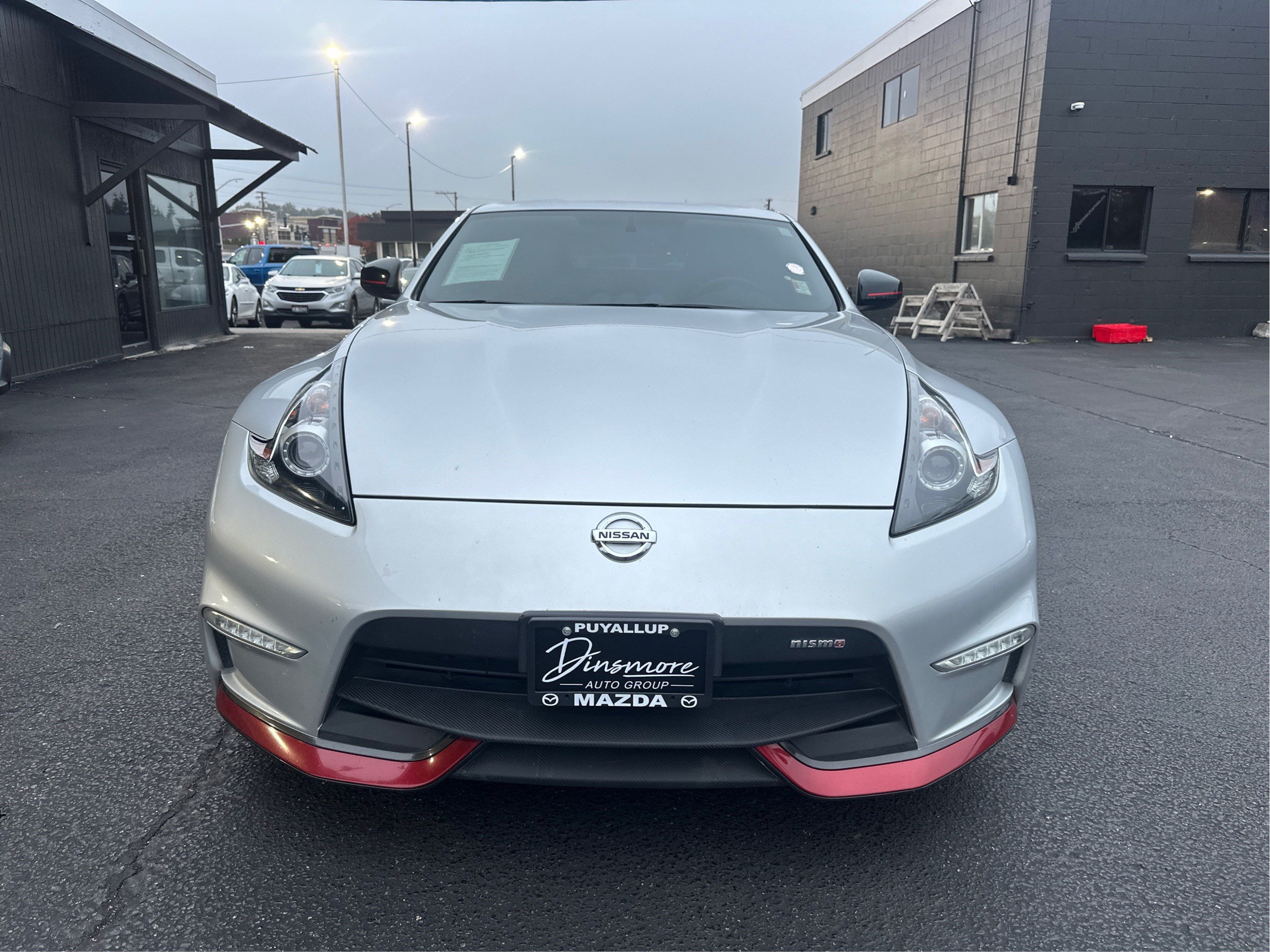 Used 2016 Nissan 370Z NISMO RWD image 22
