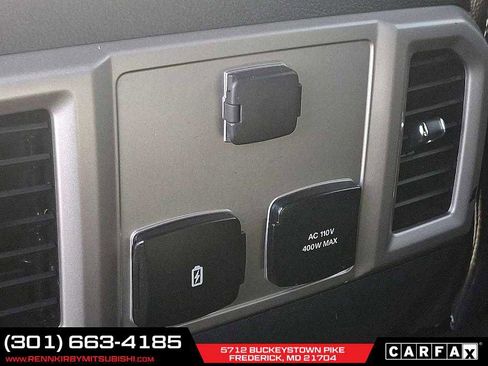 Used 2022 Ford F350 Lariat image 11