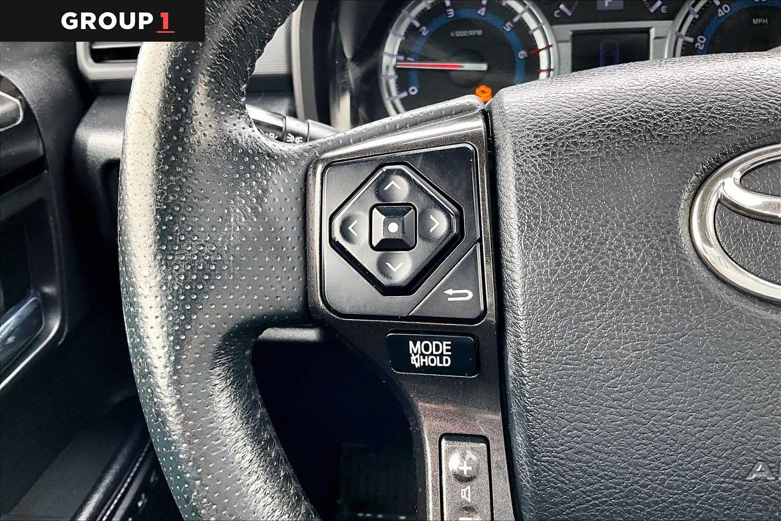 Used 2019 Toyota 4Runner Limited AWD/4WD image 24