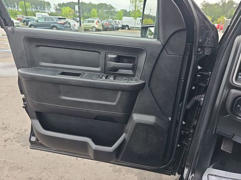 Used 2023 RAM 2500 Tradesman AWD/4WD image 29