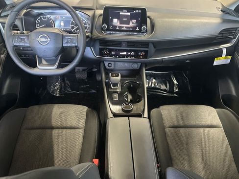 New 2026 Nissan Rogue SV AWD/4WD image 3