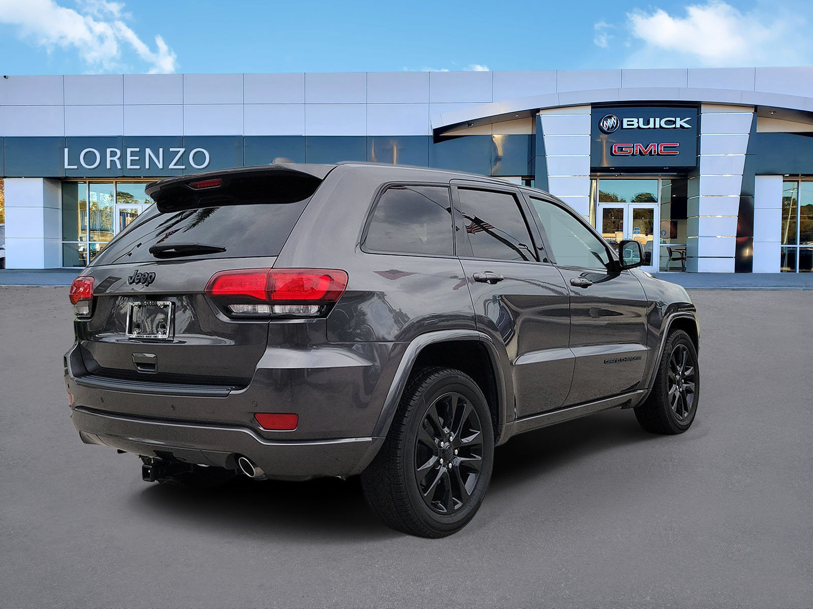 Used 2019 Jeep Grand Cherokee Altitude RWD image 5