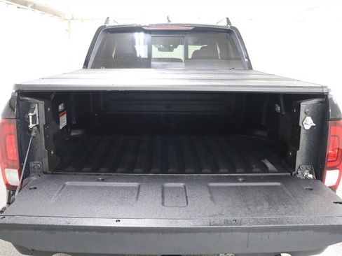 Used 2023 Honda Ridgeline Black Edition image 34