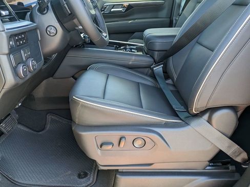 New 2026 Chevrolet Tahoe Premier image 14