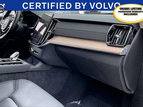 Certified 2025 Volvo XC90 T8 Plus w/ Protection Package Premier image 22