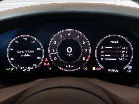 Used 2026 Porsche 911 Carrera image 18