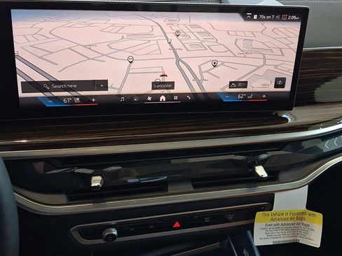 Certified 2026 BMW X5 xDrive50e w/ Premium Package image 16