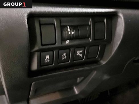 Certified 2023 Subaru Crosstrek 2.0i Premium image 34