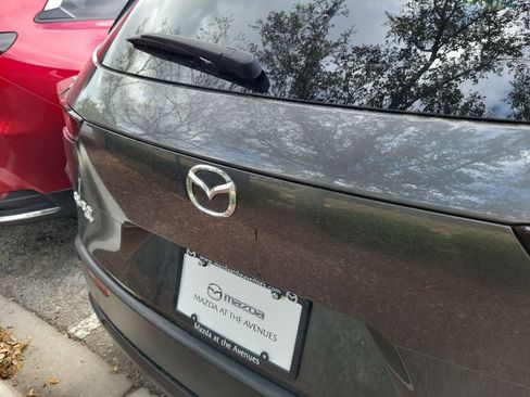 Certified 2025 MAZDA CX-50 2.5 Hybrid w/ Weather Package image 19