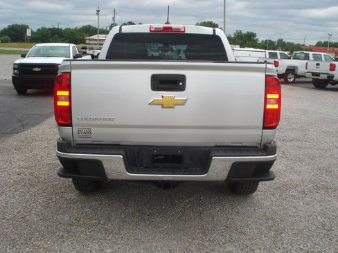 Used 2016 Chevrolet Colorado W/T w/ WT Convenience Package AWD/4WD image 8