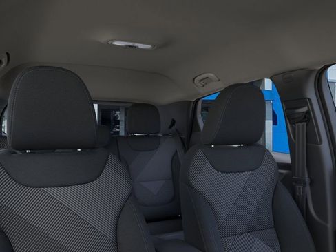 New 2027 Chevrolet Bolt LT w/ Comfort Package FWD image 24