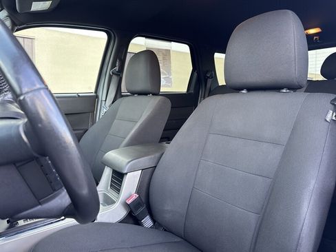 Used 2009 Ford Escape XLT image 13