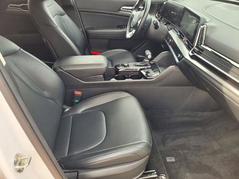 Used 2024 Kia Sportage EX image 26