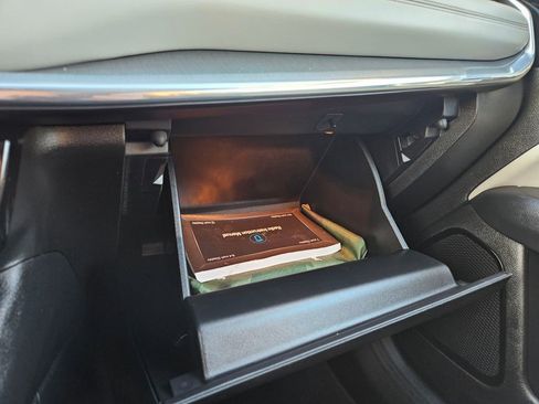 Used 2022 Jeep Compass Limited image 18