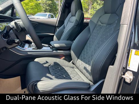 New 2026 Audi SQ7 Prestige AWD/4WD image 25