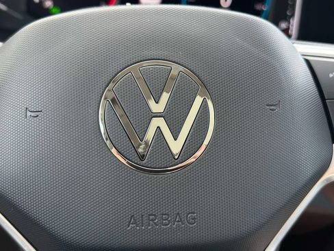 Used 2022 Volkswagen Jetta SEL FWD image 31