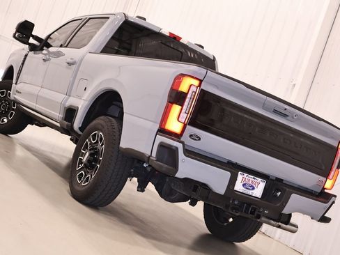 Certified 2026 Ford F250 Platinum AWD/4WD image 44