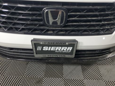 New 2025 Honda Accord EX-L image 10