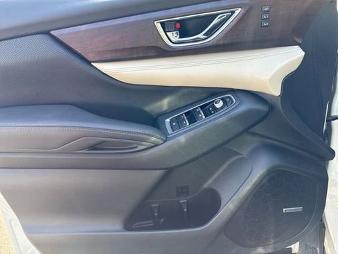 Used 2022 Subaru Ascent Touring image 5