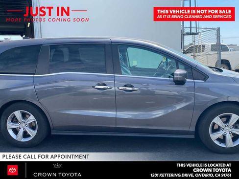 Used 2020 Honda Odyssey EX-L image 2