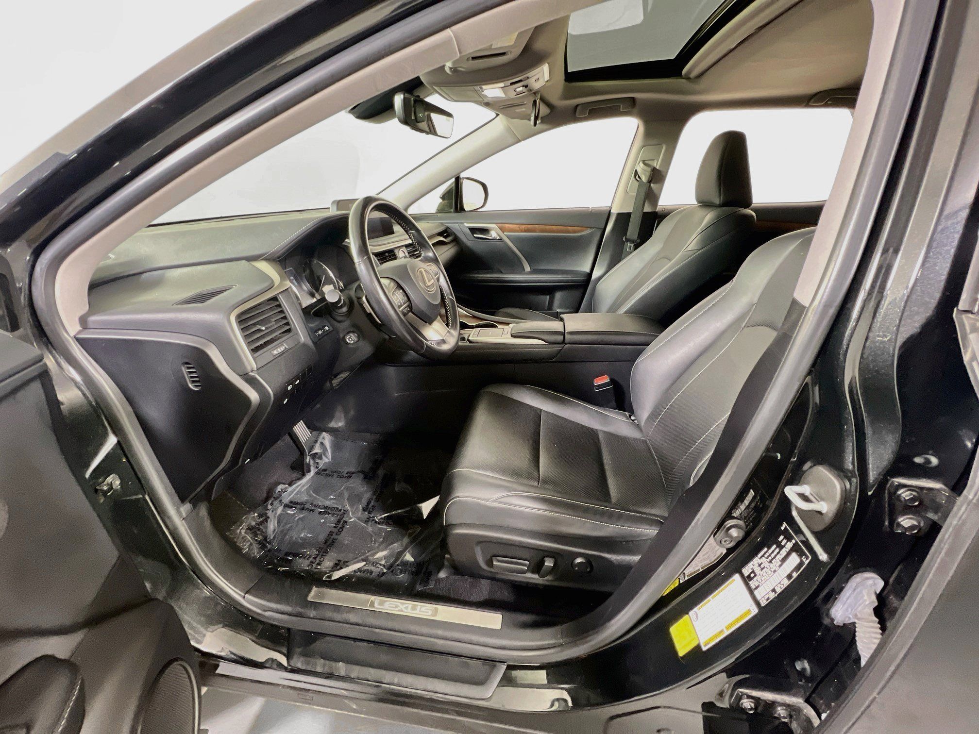 Used 2021 Lexus RX 350L Premium w/ Premium Package AWD/4WD image 20