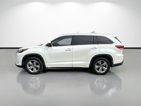 Used 2018 Toyota Highlander Limited FWD image 6