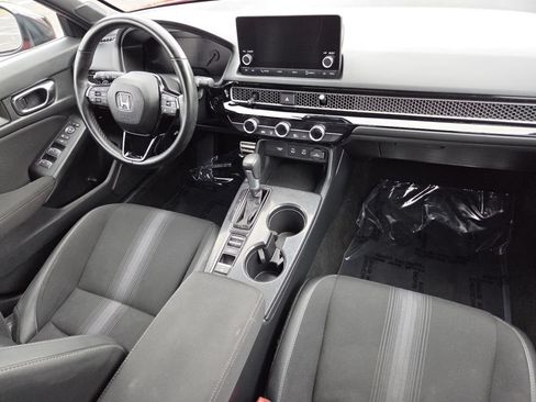 Certified 2025 Honda Civic Sport image 31
