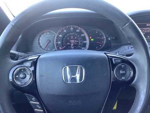 Used 2016 Honda Accord Sport image 16