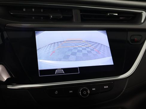 Used 2022 Buick Encore GX Select w/ Sport Touring Package FWD image 6