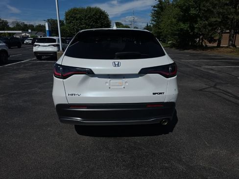 Used 2024 Honda HR-V Sport image 6