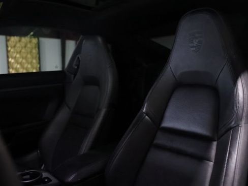 Used 2020 Porsche 911 Carrera RWD image 13
